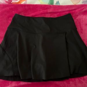 Athleta Ace Tennis Skort 13.5”